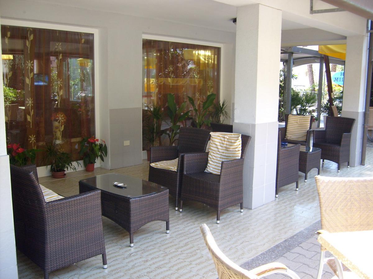 Hotel Giunchi Cervia Exterior foto